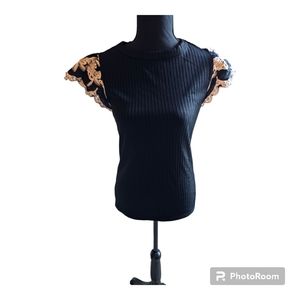 Venus embroidered flutter- sleeve top size Small